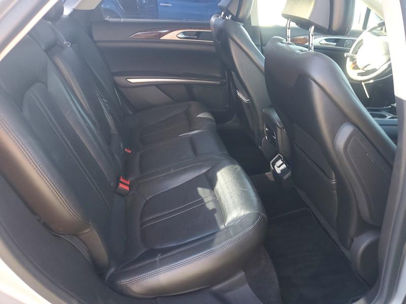 Photo 10 from auction – 2014 LINCOLN MKZ with VIN 3LN6L2LU0ER824496