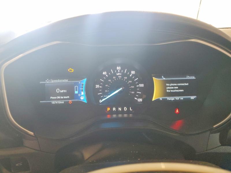 Photo 9 from auction – 2019 FORD FUSION with VIN 3FA6P0RU2KR106695