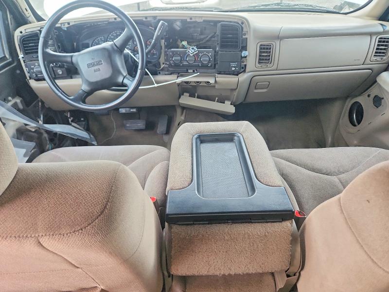 Photo 8 from auction – 2001 GMC NEW SIERRA with VIN 2GTEK19T711348483