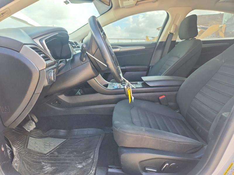 Photo 7 from auction – 2020 FORD FUSION with VIN 3FA6P0HD4LR112291