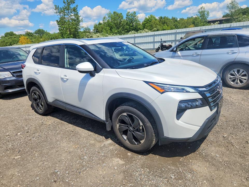 Photo 4 from auction – 2026 NISSAN ROGUE with VIN JN8BT3BBXTW371513