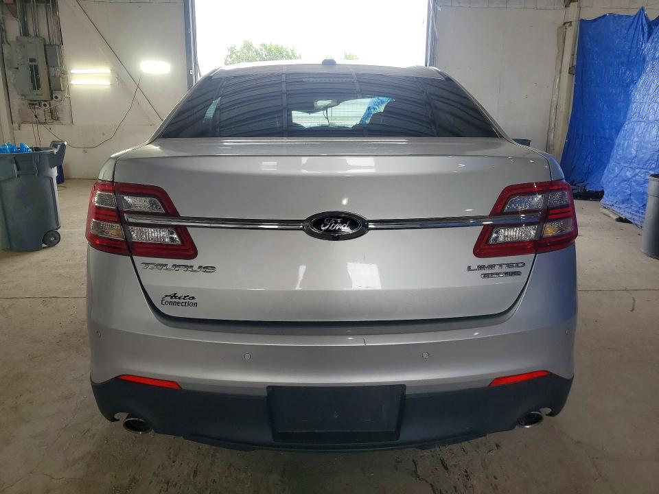 Photo 6 from auction – 2016 FORD TAURUS with VIN 1FAHP2F86GG111537