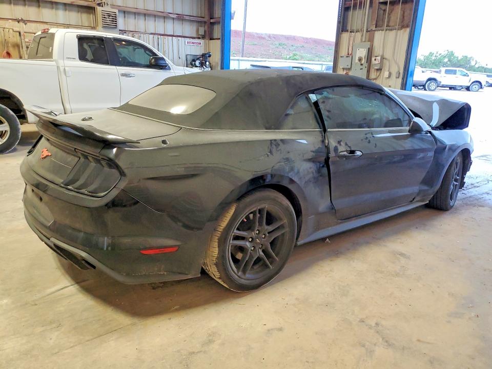 Photo 3 from auction – 2023 FORD MUSTANG with VIN 1FATP8UH4P5103447