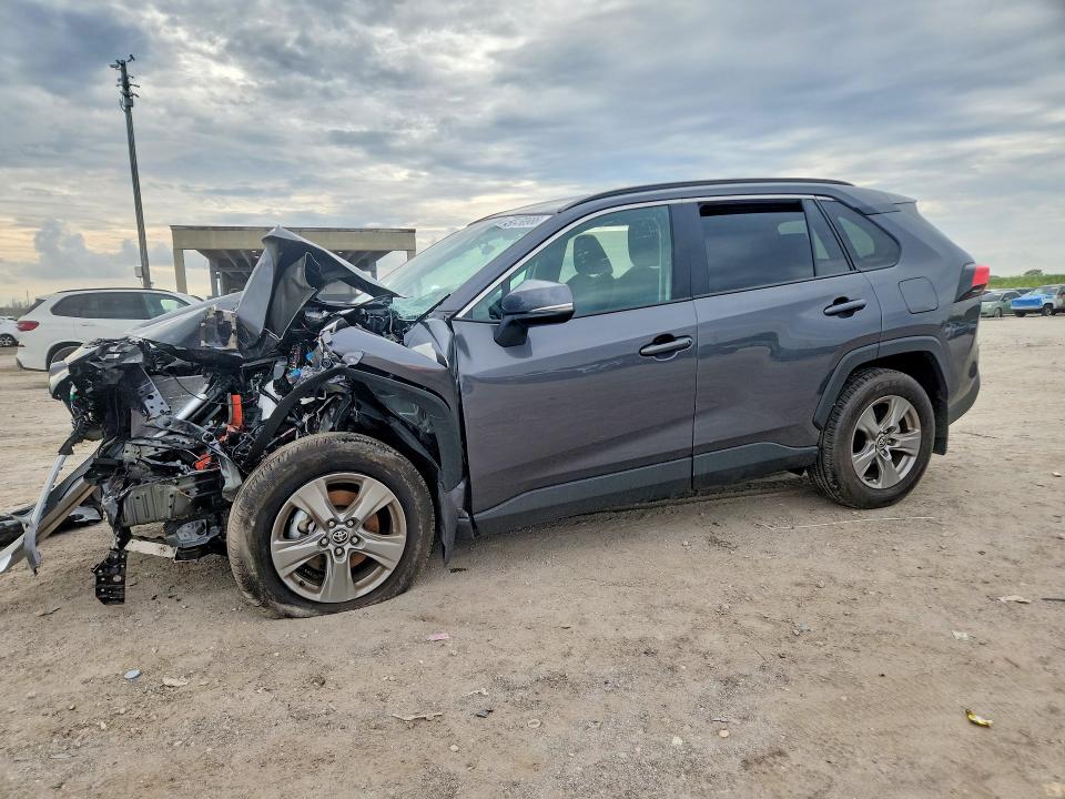 Photo 1 from auction – 2025 TOYOTA RAV4 with VIN 2T3W1RFV7SC361708