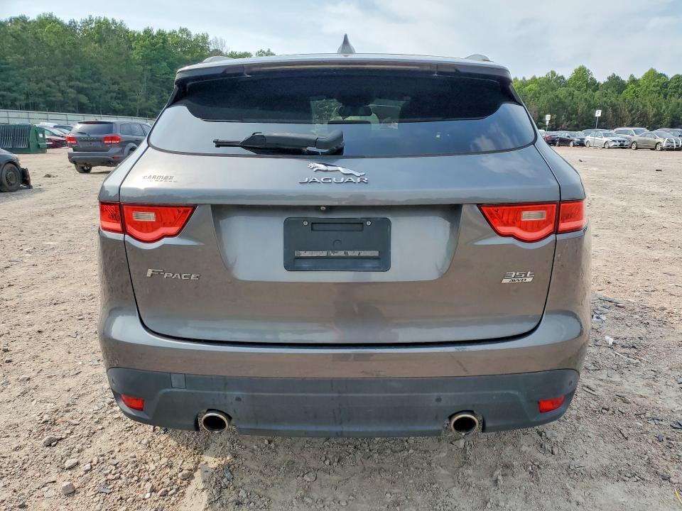 Photo 6 from auction – 2017 JAGUAR F-PACE with VIN SADCK2BV8HA054264