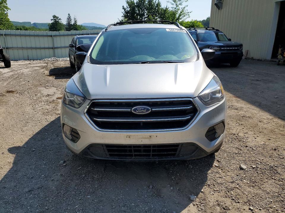 Photo 5 from auction – 2018 FORD ESCAPE with VIN 1FMCU9GD6JUC43395
