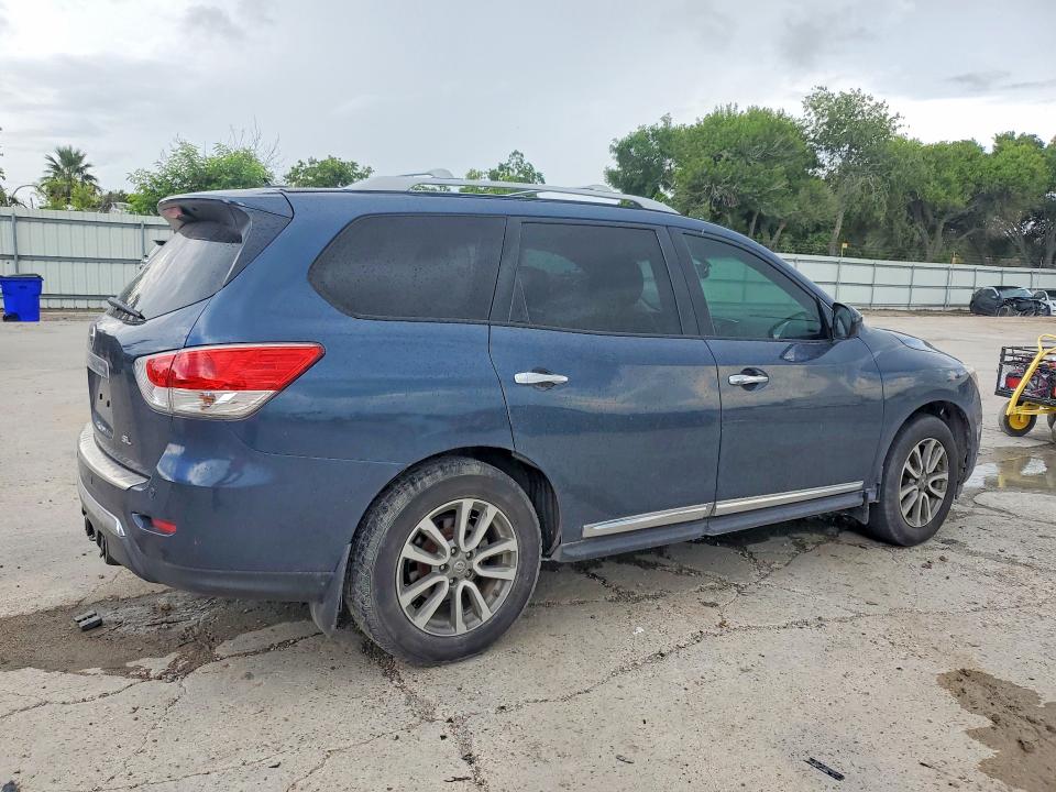 Foto 3 de la subasta – 2014 NISSAN PATHFINDER con VIN 5N1AR2MN8EC617854