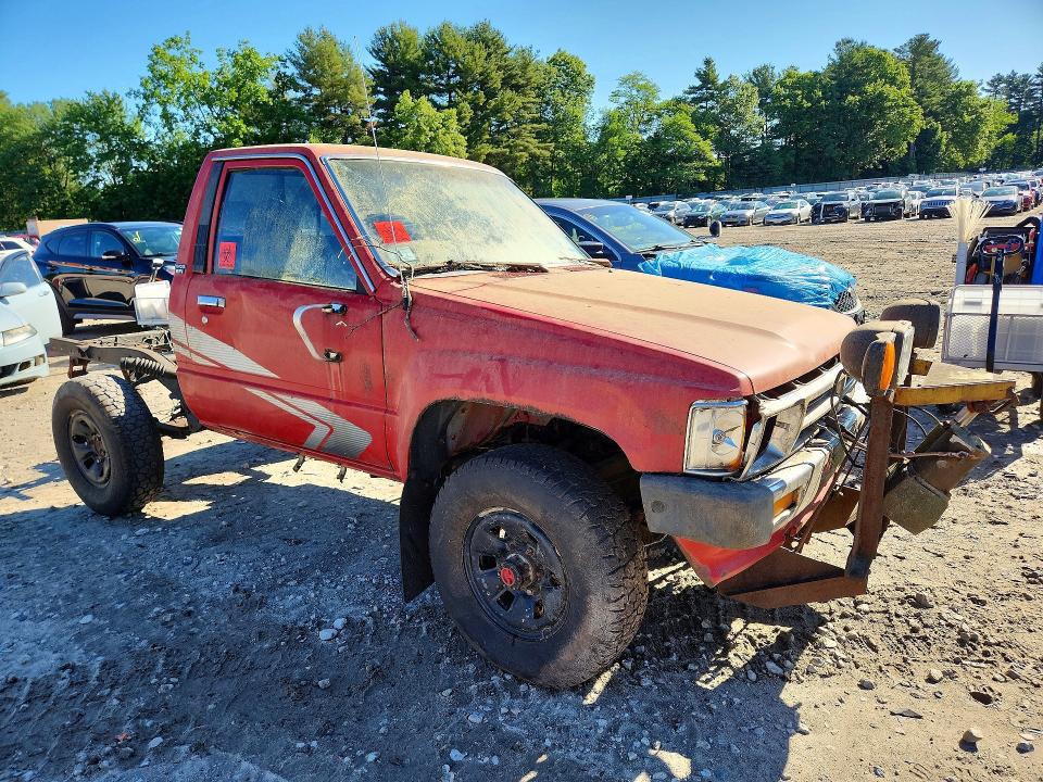 Photo 4 from auction – 1989 TOYOTA PICKUP with VIN JT4RN63A5J8006203