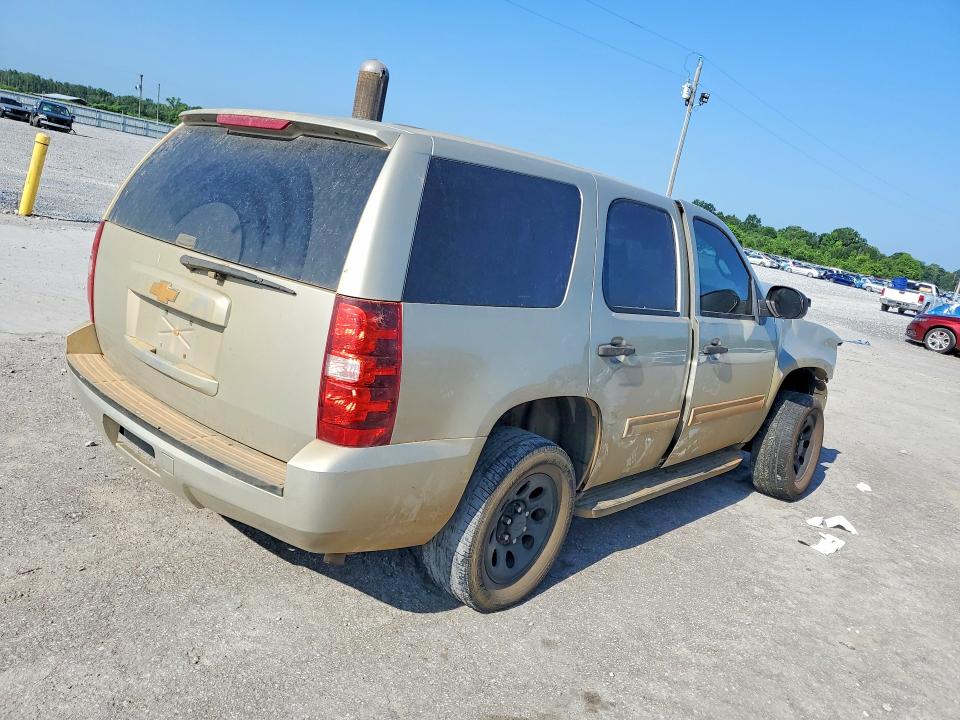 Photo 3 from auction – 2014 CHEVROLET TAHOE with VIN 1GNLC2E01ER221920