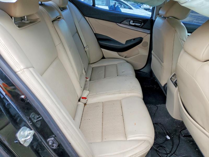 Фото 10 с аукциона – 2017 NISSAN MAXIMA с VIN 1N4AA6AP7HC364447