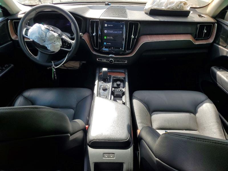 Photo 8 from auction – 2023 VOLVO XC60 with VIN YV4L12RNXP1354176