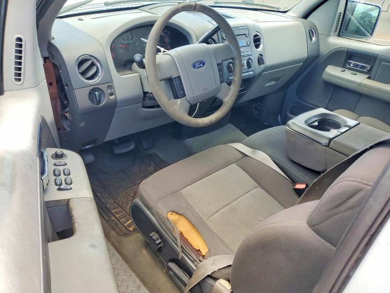 Photo 8 from auction – 2005 FORD F150 with VIN 1FTRX12W35NA01034