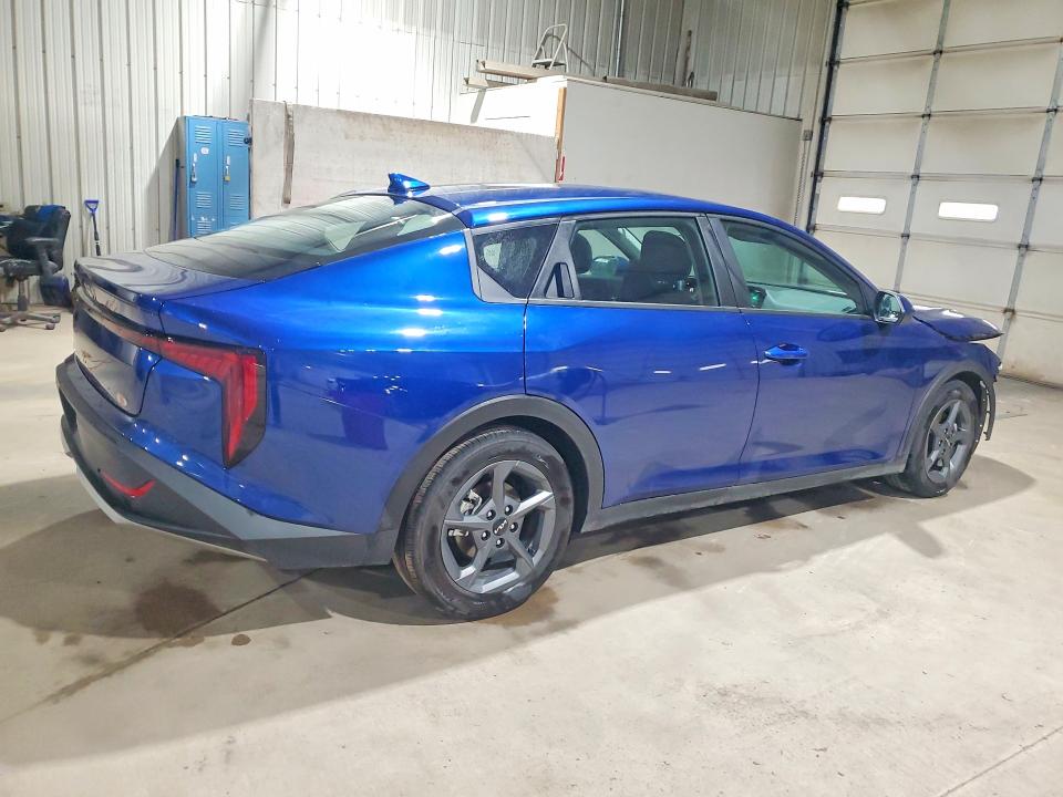 Photo 3 from auction – 2025 KIA K4 with VIN 3KPFT4DE0SE128487