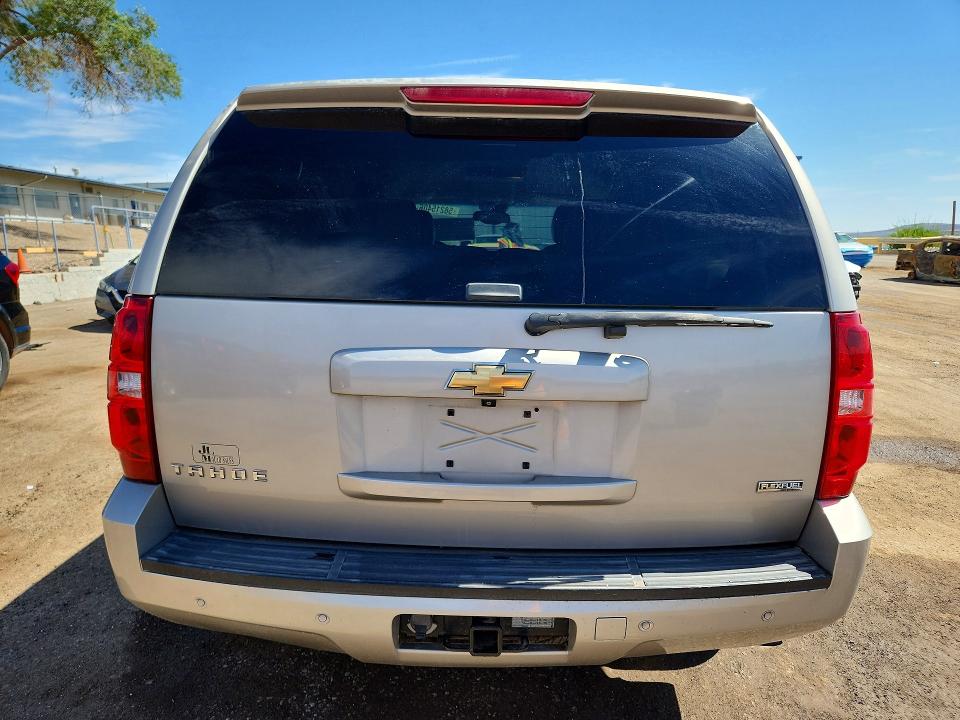 Photo 6 from auction – 2007 CHEVROLET TAHOE with VIN 1GNFK13007R384090
