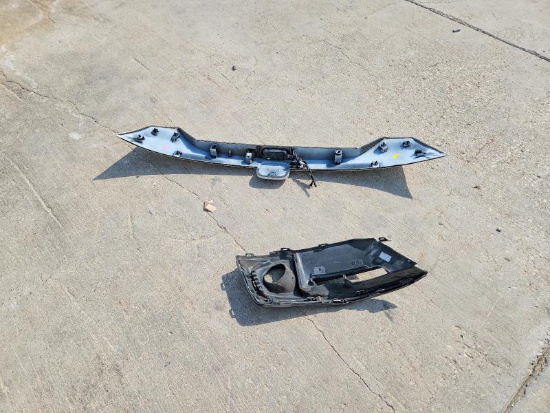 Photo 12 from auction – 2021 HONDA CIVIC with VIN 19XFC1F39ME000567