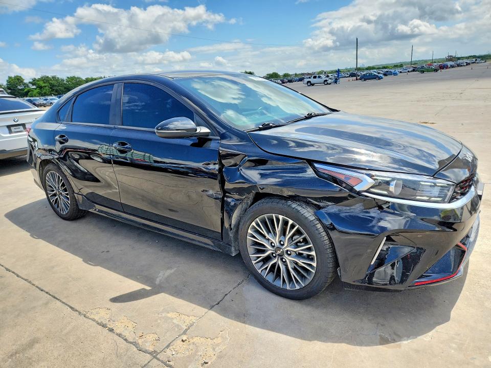 Zdjęcie 4 z aukcji – 2024 KIA FORTE z VIN 3KPF54AD7RE821024