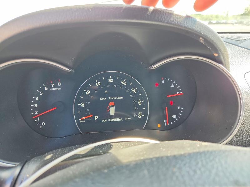 Photo 9 from auction – 2014 KIA SORENTO with VIN 5XYKUDA72EG511050