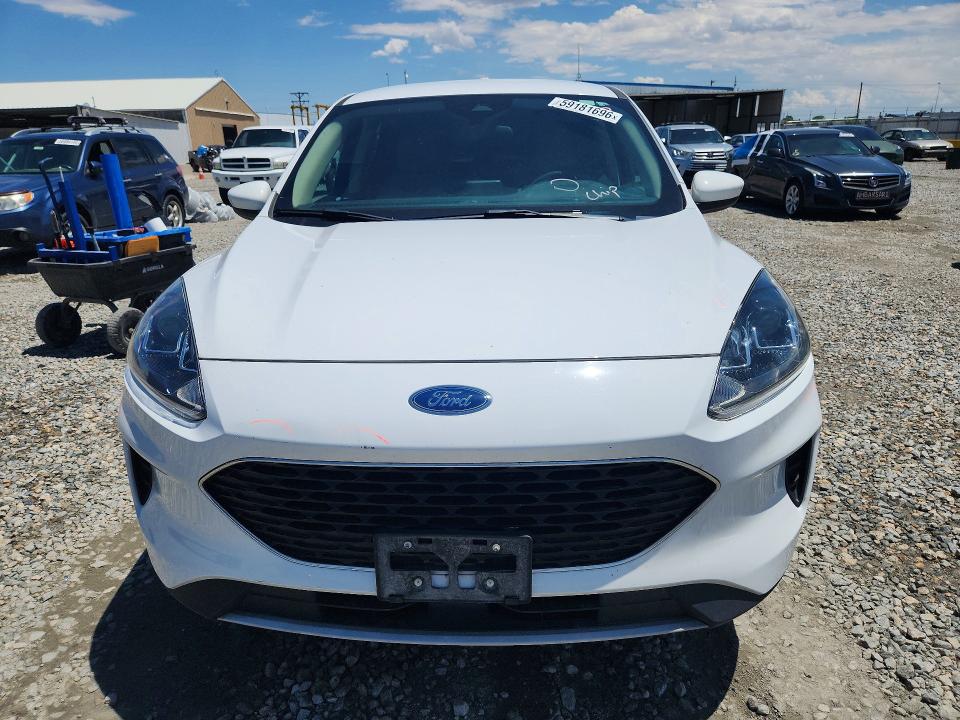 Photo 5 from auction – 2020 FORD ESCAPE with VIN 1FMCU9G6XLUA56181