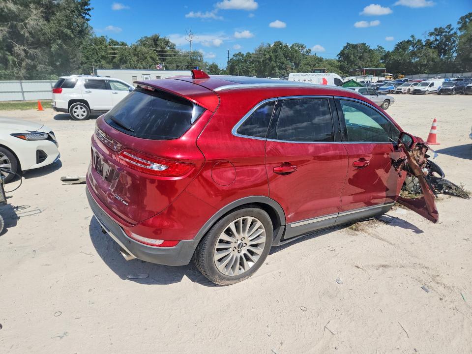 Photo 3 from auction – 2017 LINCOLN MKC with VIN 5LMCJ3D97HUL02046