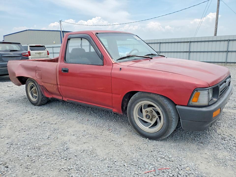 Photo 4 from auction – 1992 TOYOTA PICKUP with VIN 4TARN81AXNZ033763