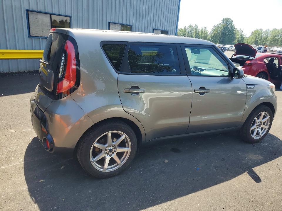 Photo 3 from auction – 2016 KIA SOUL with VIN KNDJP3A55G7323831