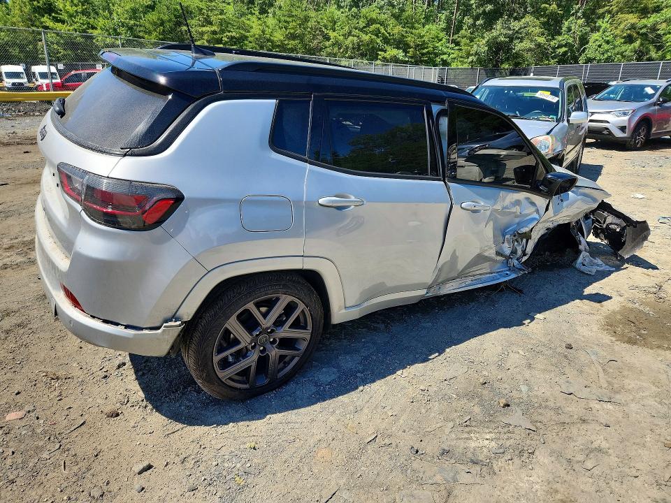 Photo 3 from auction – 2025 JEEP COMPASS with VIN 3C4NJDCN2ST501494