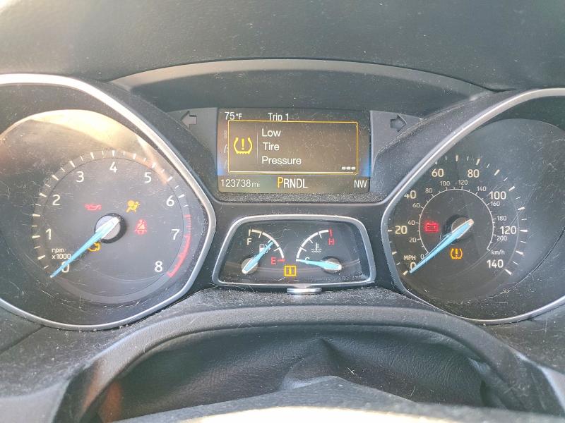 Photo 9 from auction – 2015 FORD FOCUS with VIN 1FADP3K20FL249361