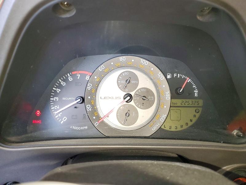 Photo 9 from auction – 2001 LEXUS IS with VIN JTHBD182910001625