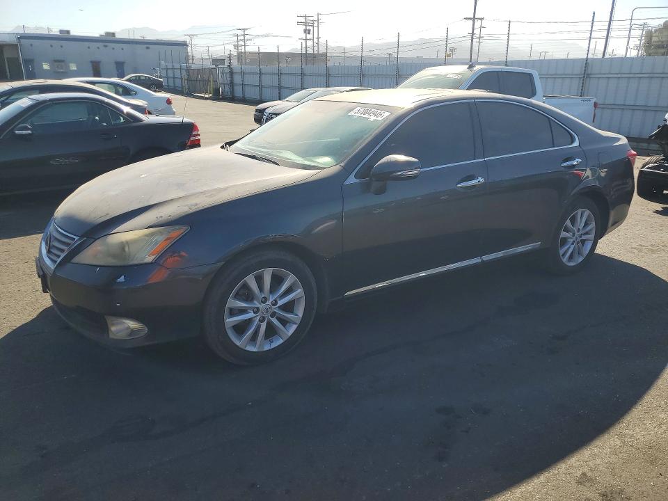 LEXUS ES 2010 with VIN JTHBK1EG2A2357134 - Photo from auction