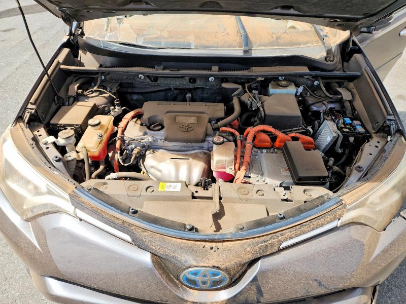 Photo 12 from auction – 2017 TOYOTA RAV4 HV with VIN JTMDJREVXHD147907