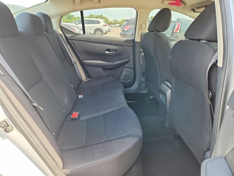 Photo 10 from auction – 2022 NISSAN SENTRA with VIN 3N1AB8BV1NY225596