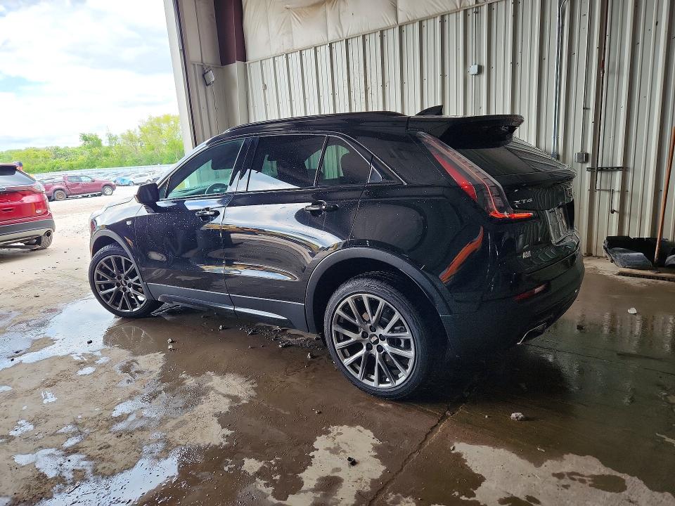 Photo 2 from auction – 2020 CADILLAC XT4 with VIN 1GYFZER45LF144495