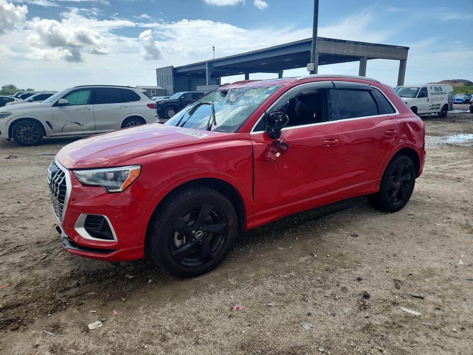 AUDI Q3 2021 with VIN WA1AUCF36M1132895 - Photo from auction