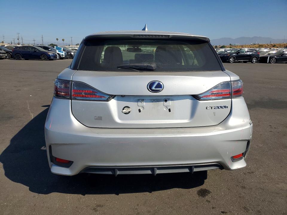 Photo 6 from auction – 2015 LEXUS CT with VIN JTHKD5BH9F2235957