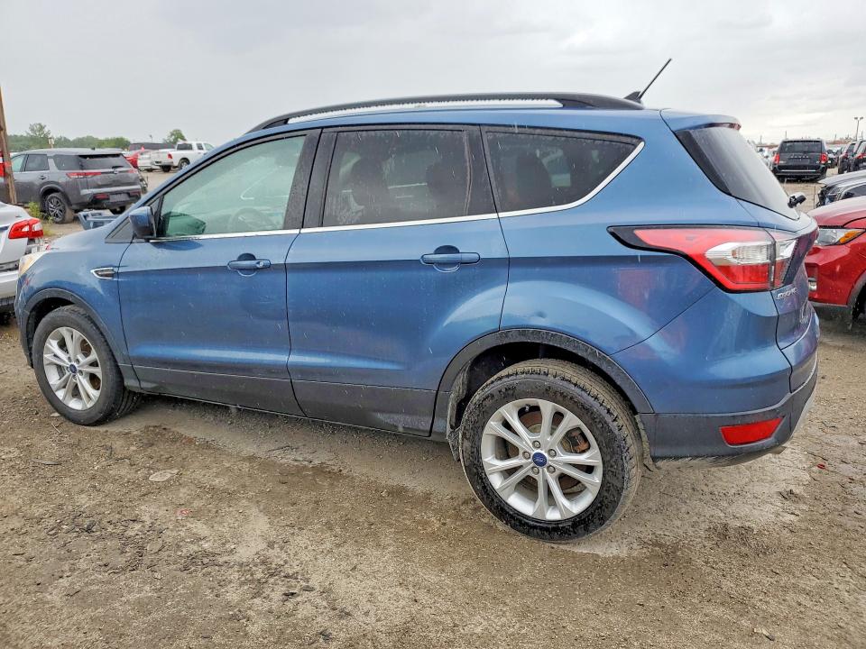 Photo 2 from auction – 2018 FORD ESCAPE with VIN 1FMCU0HD5JUA08609
