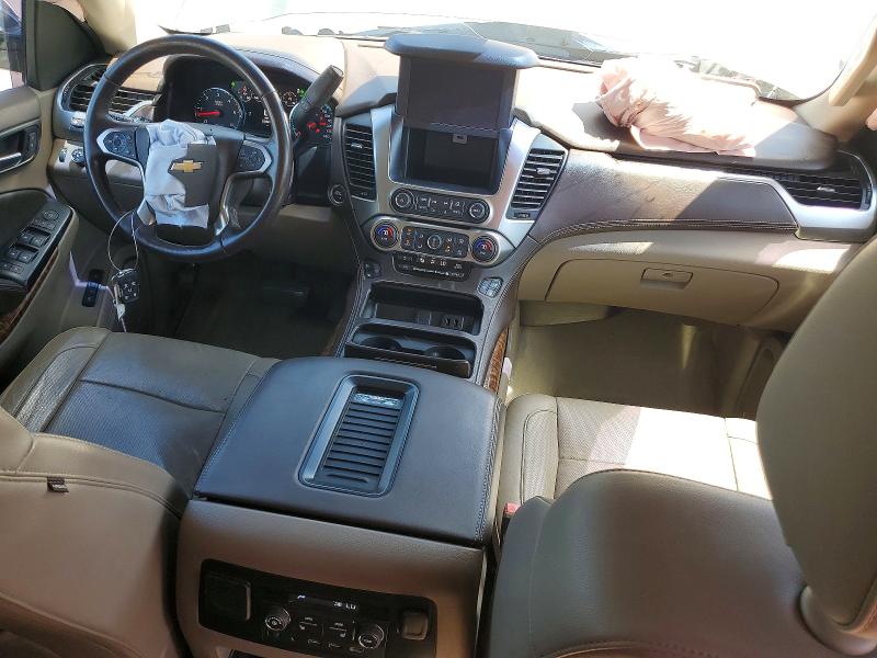 Photo 8 from auction – 2017 CHEVROLET SUBURBAN with VIN 1GNSCJKC4HR343695