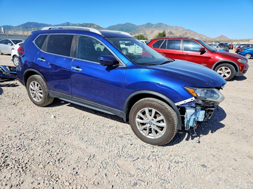 Photo 4 from auction – 2018 NISSAN ROGUE with VIN 5N1AT2MVXJC851814