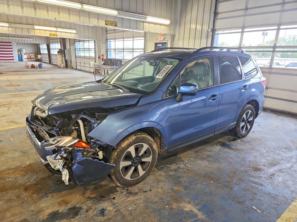 SUBARU FORESTER 2018 with VIN JF2SJAJC2JH423977 - Photo from auction