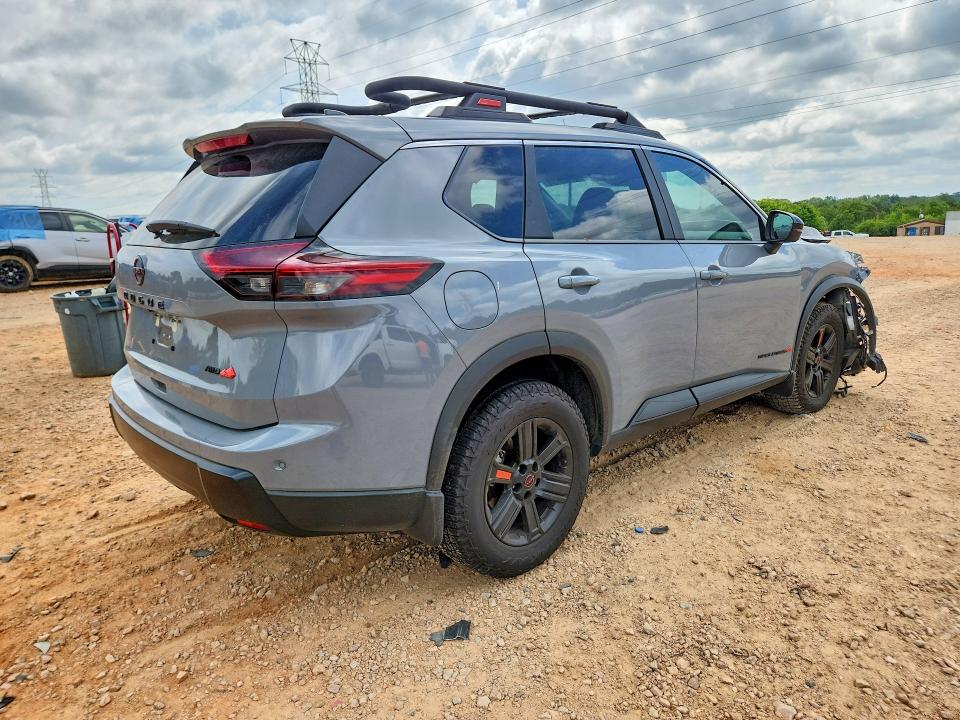 Photo 3 from auction – 2025 NISSAN ROGUE with VIN 5N1BT3BB4SC839288