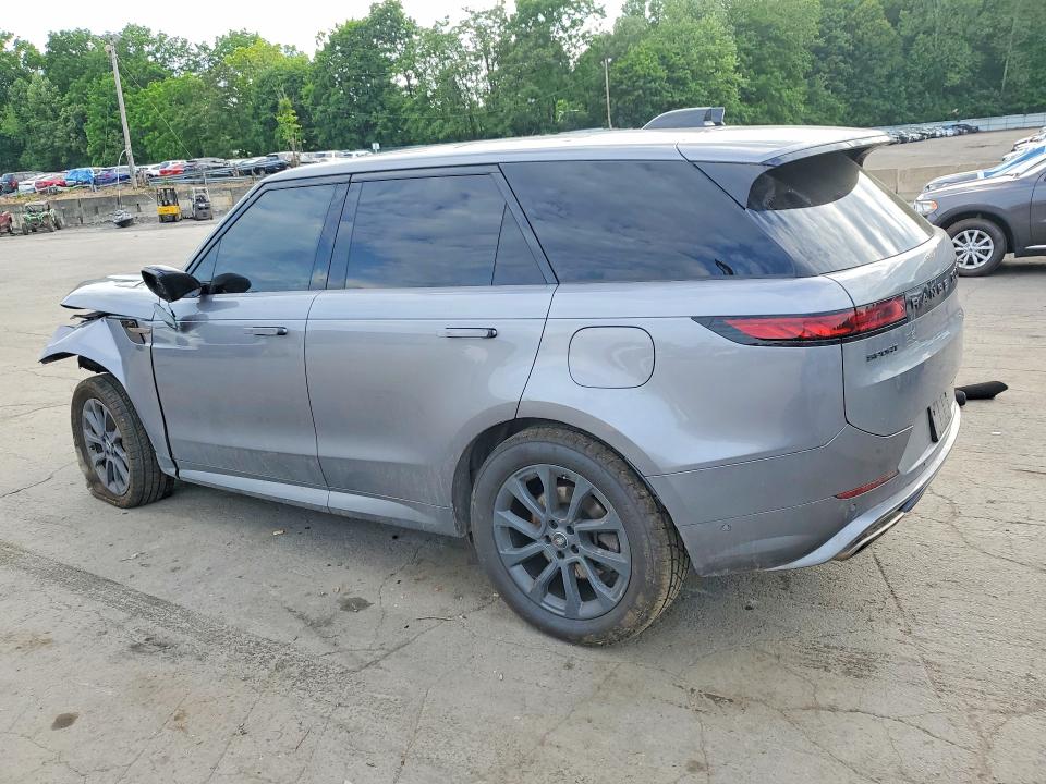 Снимка 2 от търг – 2025 LAND ROVER RANGE ROVER SPORT с VIN SAL1L9E45SA426977