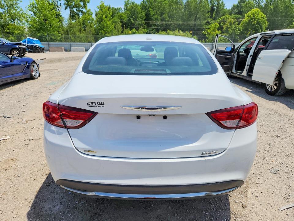 Photo 6 from auction – 2016 CHRYSLER 200 with VIN 1C3CCCAB9GN126879
