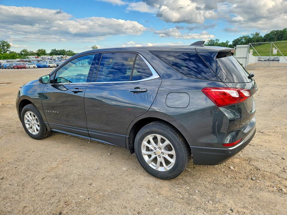Photo 2 from auction – 2020 CHEVROLET EQUINOX with VIN 2GNAXTEV0L6177771