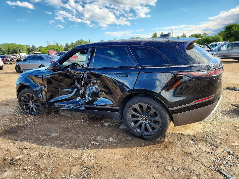 Photo 2 from auction – 2018 LAND ROVER RANGE ROVER VELAR with VIN SALYL2RX6JA710854
