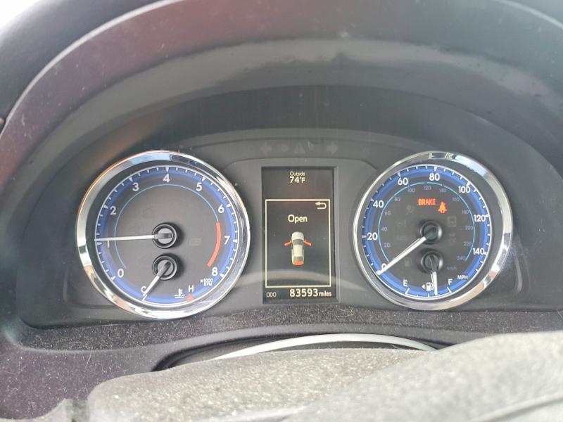 Photo 9 from auction – 2018 TOYOTA COROLLA with VIN 5YFBURHE7JP798229