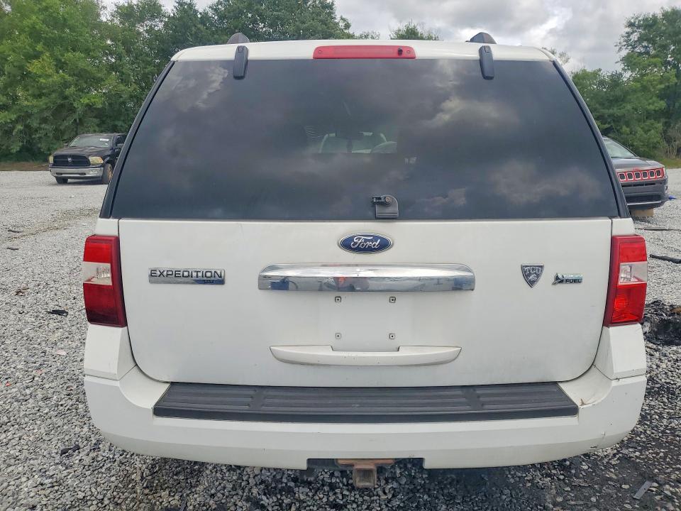Photo 6 from auction – 2010 FORD EXPEDITION with VIN 1FMJU1F59AEA34164