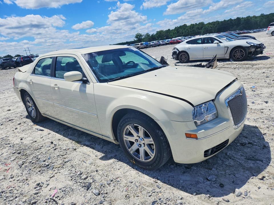 Photo 4 from auction – 2006 CHRYSLER 300 with VIN 2C3KA53G36H486856