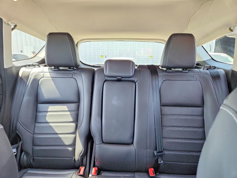 Photo 10 from auction – 2019 FORD ESCAPE with VIN 1FMCU9HD6KUA01139