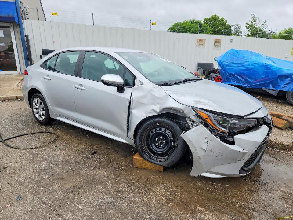 Photo 4 from auction – 2023 TOYOTA COROLLA with VIN 5YFB4MDE9PP066945
