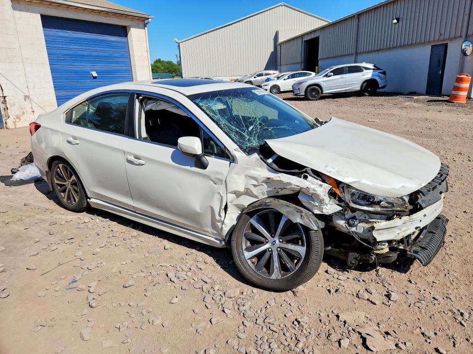 Photo 4 from auction – 2015 SUBARU LEGACY with VIN 4S3BNEN65F3038917