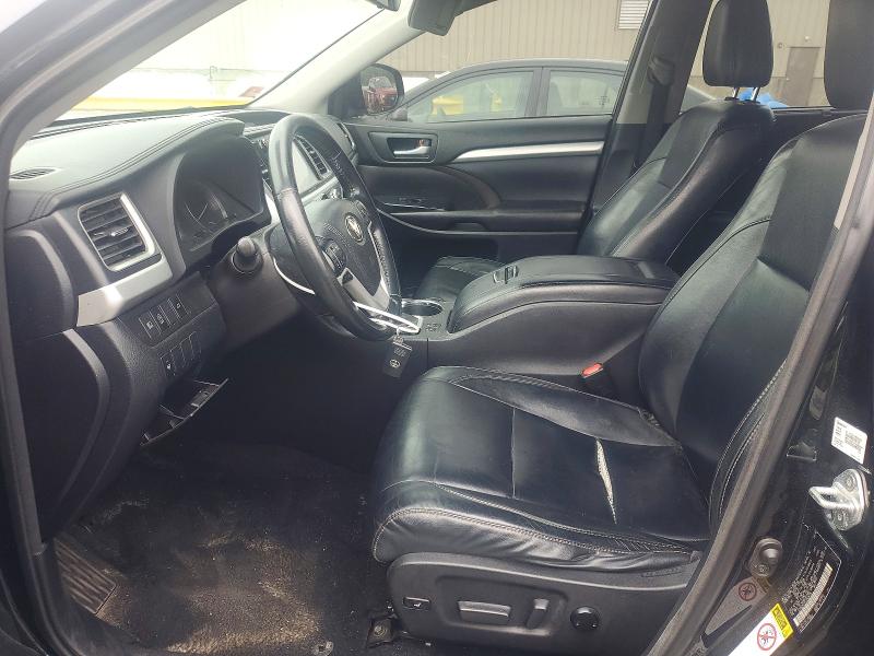 Photo 7 from auction – 2018 TOYOTA HIGHLANDER with VIN 5TDKZRFHXJS538705